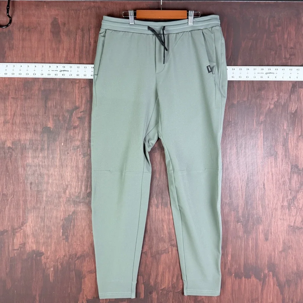 UNRL Apex Pants Performance Tapered Joggers Stretch Sage Green Mens Medium